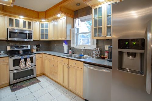 10328 Sunset Dr, Florence KY  41042-3348 exterior