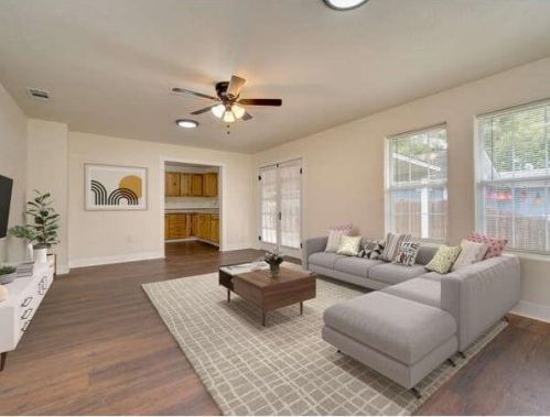 442 Davilla Ave, Rockdale TX  76567-2934 exterior