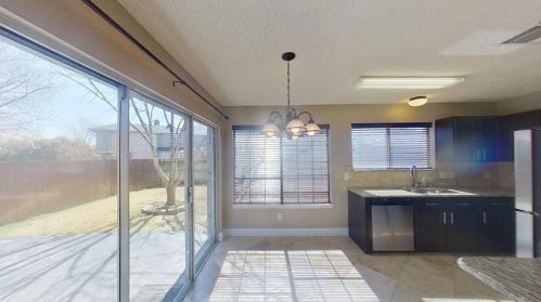 1420 Chinaberry Dr, Lewisville TX  75077-2169 exterior