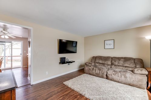 5608 47th Ave, Kenosha, WI 53144-2402