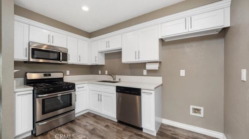 2326 Mtn Wood St, Colton CA  92324-4536 exterior