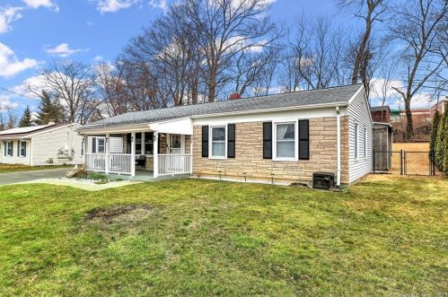 26 Fairview St, Ansonia, CT 06401-2707