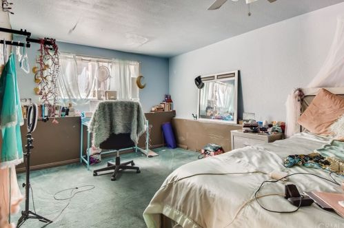 1300 Sumner Ave, Lake Elsinore CA  92530-3216 exterior