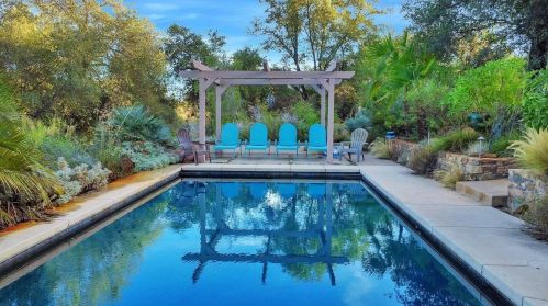 18314 Piper Ln, Lake Wildwood, CA 95946-9020