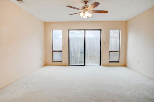 935 Holbrook Cir, Fort Walton Beach FL  32547-6733 exterior