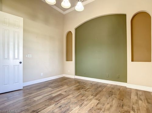 3510 15th Ter, Cape Coral FL  33993-4954 exterior