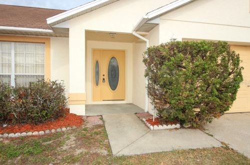 4550 Oakton Dr, Orlando, FL 32818-8244