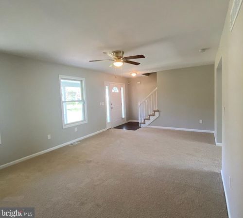 2456 White Oak Rd, Dover, DE 19901-3356