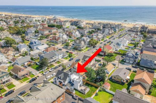 205 Ave, Belmar NJ 07719-2428 exterior