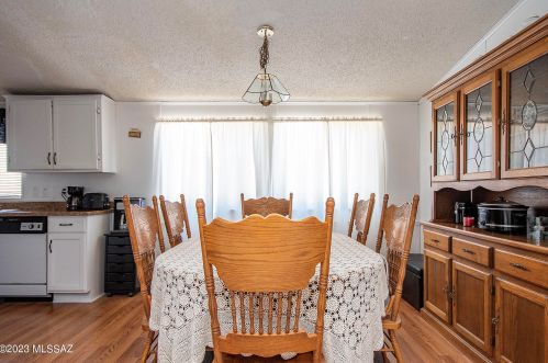 7205 Camino De Oeste, Tucson AZ  85742-9676 exterior