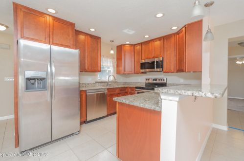 2732 Cherbourg Rd, Cocoa, FL 32926-5773