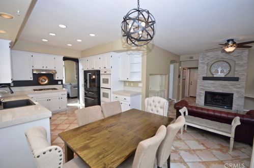 43511 Calle Nacido, Temecula CA  92592-3036 exterior