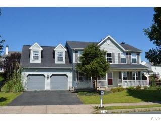 211 Stephanie Dr, Easton, PA 18045-7905