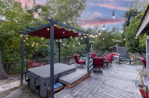 212 Riverside Ave, Ben Lomond CA  95005-9588 exterior