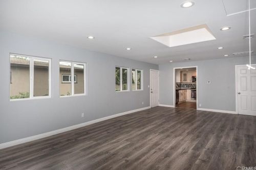 8829 Elm Ave, Temple City CA  91780-1808 exterior