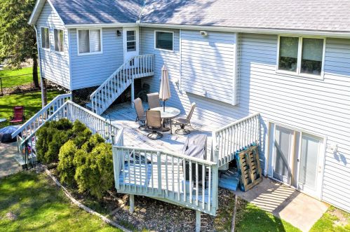 519 Whipple Way, Faribault, MN 55021-3120