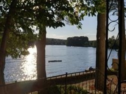 359 Main St, Salem, NH 03079-1232