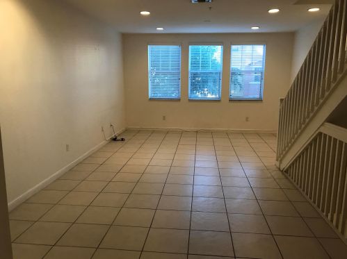 433 Amador Ln, West Palm Beach, FL 33401-8336
