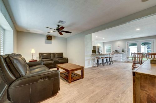 729 Dartmouth Ln, Deer Park TX  77536-6309 exterior