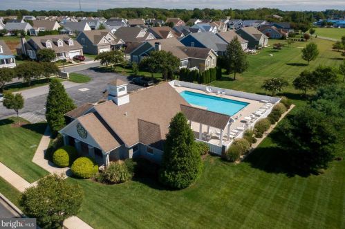 33675 Hunters Run, Lewes DE  19958-4844 exterior
