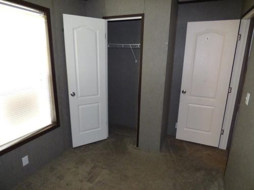 1710 Kirk Dr, Verona PA  15147-3917 exterior