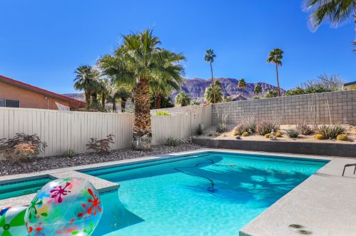 71729 San Gorgonio Rd, Rancho Mirage CA  92270-4245 exterior