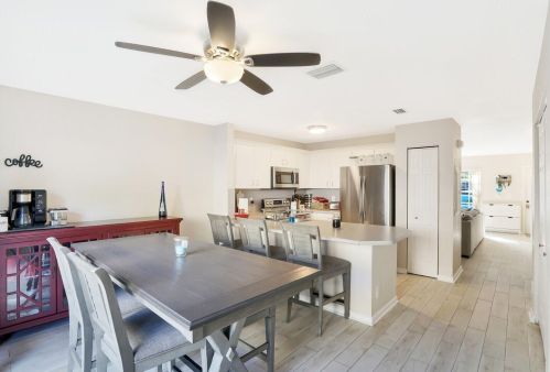 874 Summit Lake Dr, West Palm Beach FL  33406-9109 exterior