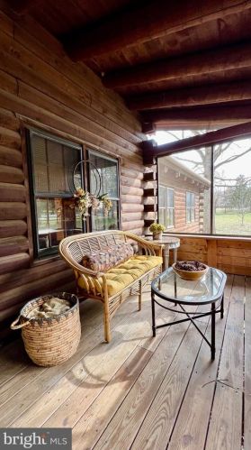 281 Deer Run Rd, Blackbird, DE 19734-9159