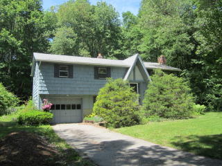73 Saint Moritz Cir, W Willington, CT 06279-2213