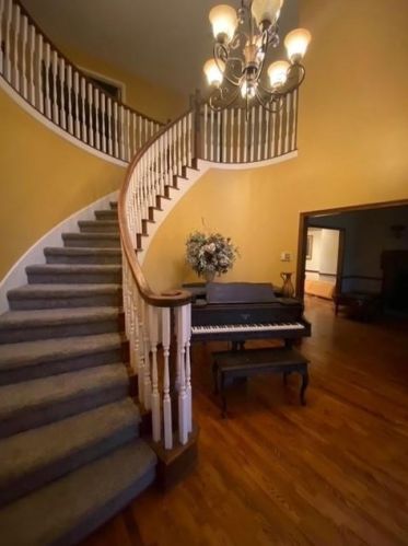 8 Lake Forest Ct, Conroe, TX 77384-3142