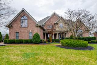 505 Glenway Cv, Lebanon, TN 37087-1366