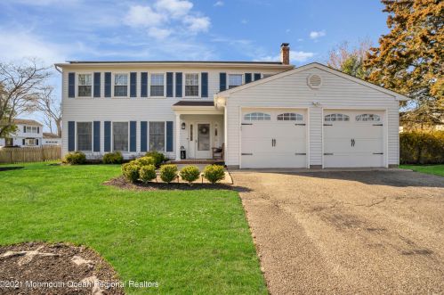 115 Pine Needle St, Wall Township, NJ 07731-2686