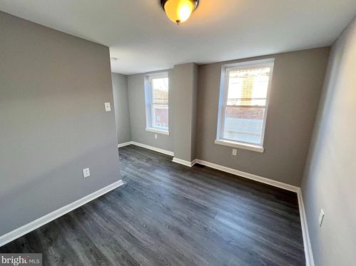 728 Manton St, Philadelphia PA  19147-5118 exterior