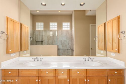 15641 Cactus Dr, Scottsdale AZ 85268-3166 exterior