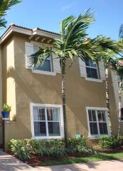 248 Lake Monterey Cir, Boynton Beach FL  33426-8442 exterior