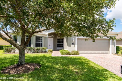 3140 Brookfield Dr, Vero Beach, FL 32966-8977