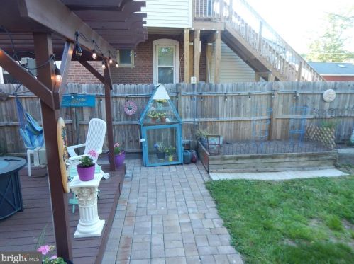 311 Delaware Ave, Lansdale PA 19446-3521 exterior