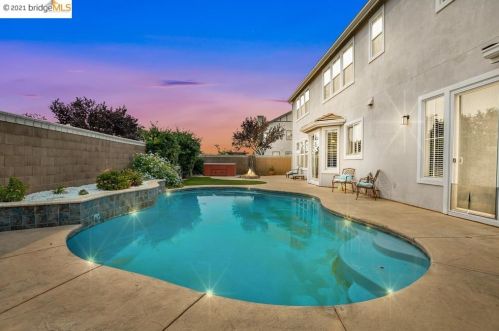 151 Coral Bell Way, Oakley, CA 94561-1883