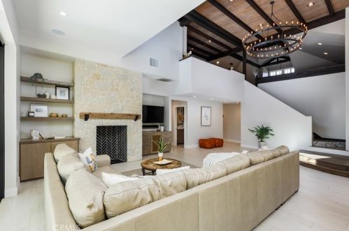 19222 Parker Cir, Orange CA  92861-1302 exterior