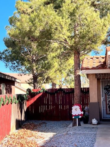 14805 Hidden Rock Ct, Victorville CA  92394-6963 exterior