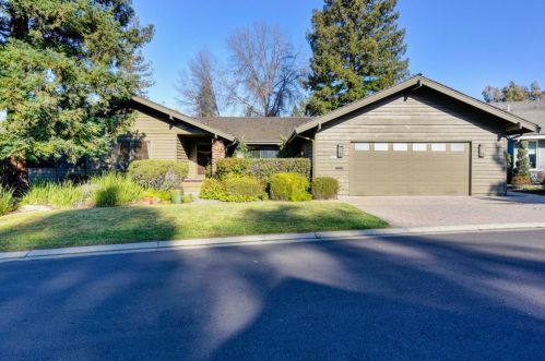 15009 Anillo Way, Rancho Murieta, CA 95683-9422