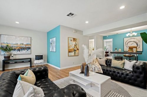 4314 Spencer St, Torrance CA  90503-2452 exterior