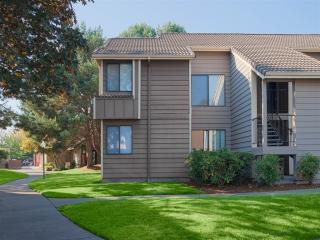 6600 Wilsonville Rd, Wilsonville OR  97070-8742 exterior