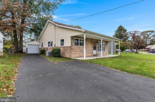 117 Cumberland Dr, Camp Hill, PA 17011-6620