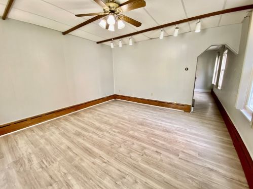 2194 Pauline Ave, Pittsburgh PA  15216-3517 exterior