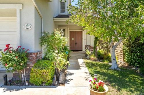 28313 Azurite Pl, Santa Clarita, CA 91354-1504