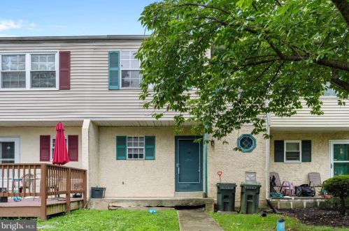55 Brighton Ct, Downingtown, PA 19335-2268