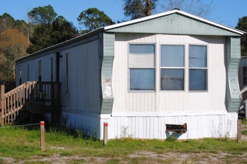 1006 1st St, Carrabelle, FL 32322-2137