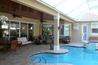 2057 Autumn Ln, Vero Beach FL  32963-3143 exterior