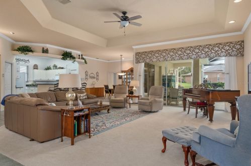 9111 Tarleton Cir, Brooksville, FL 34613-4064